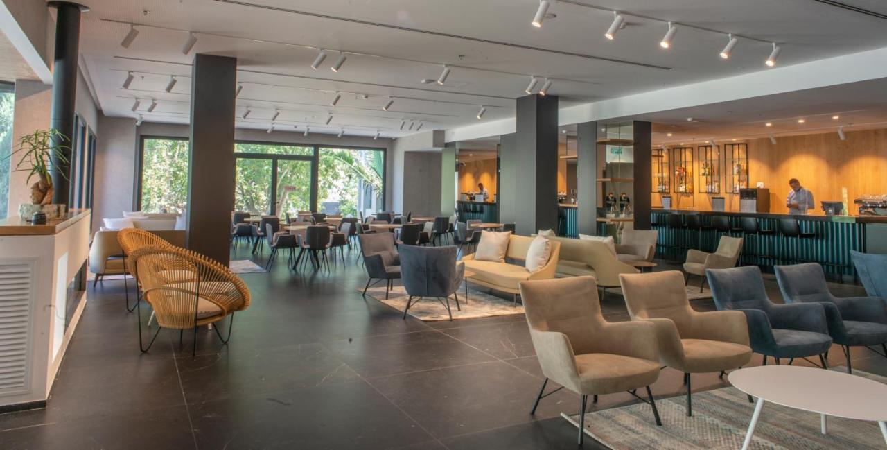 Kfar Giladi Hotel Exteriör bild