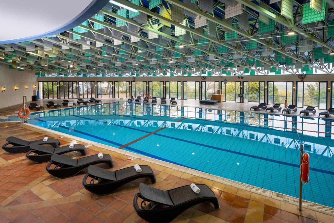 Kfar Giladi Hotel Exteriör bild