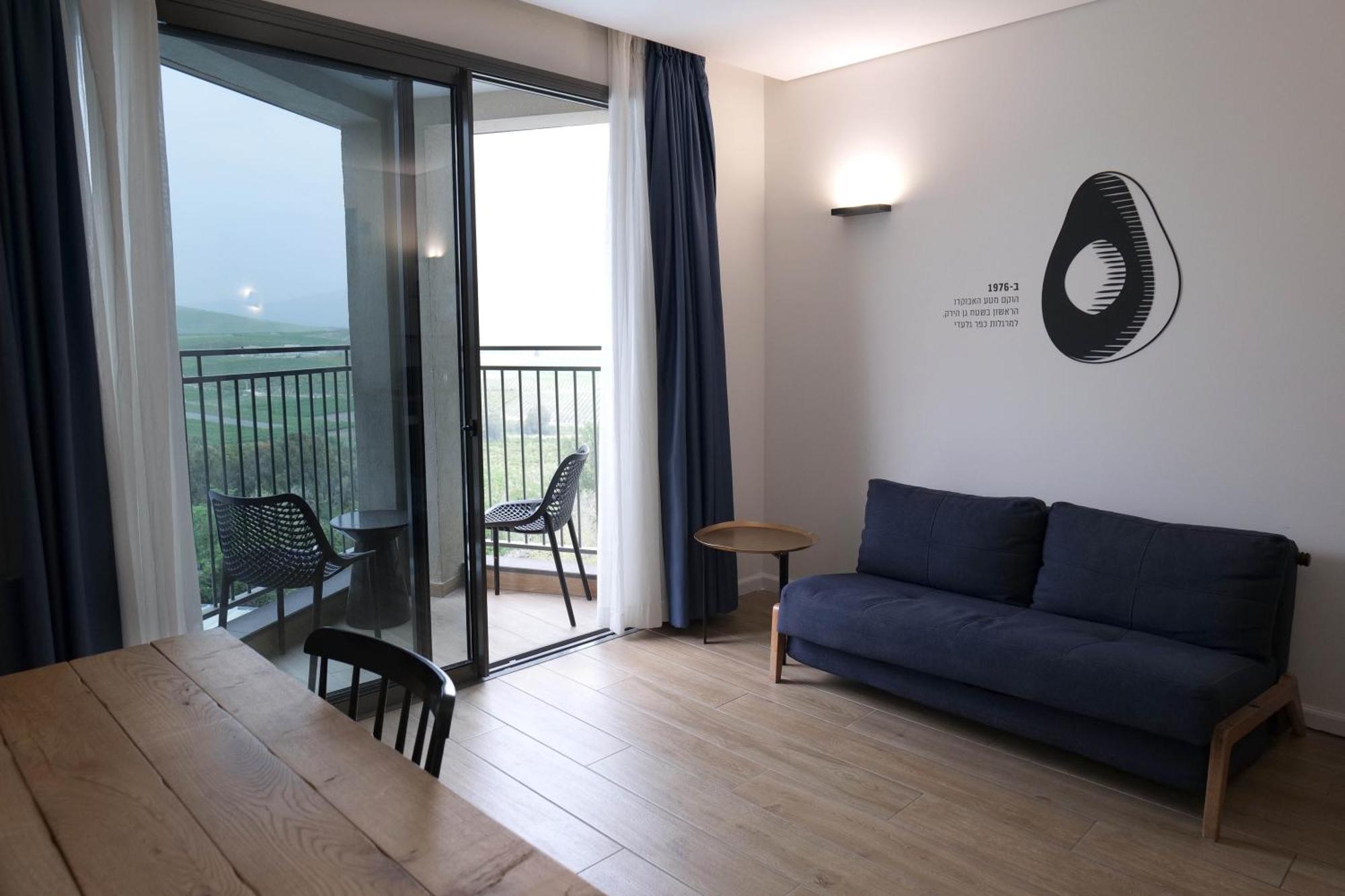 Kfar Giladi Hotel Exteriör bild